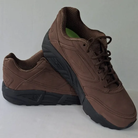 Brooks | Shoes | Brooks Addiction Walker Shoes | Poshmark display picture 1